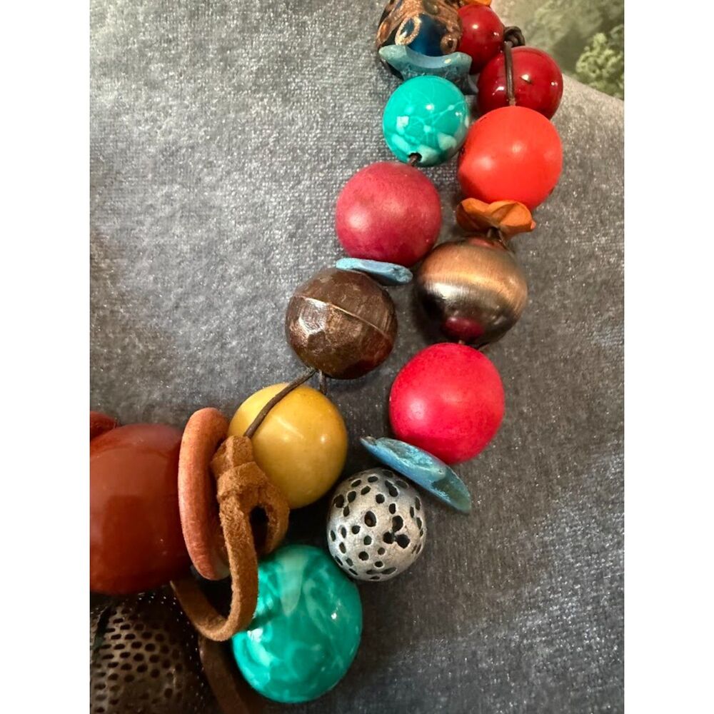 vintage Chico'sWood, Glass. Resin Two Stand Statement Leather Necklace - Picture 4 of 6